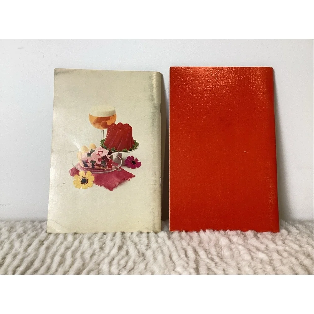 VTG Joys Of Jell-O & Fondue Is In Cookbooks Softcover 1960s 1970s Cool Retro